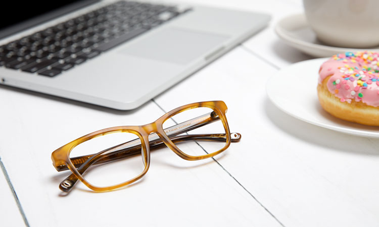 Eyeglass Lifestyle Image